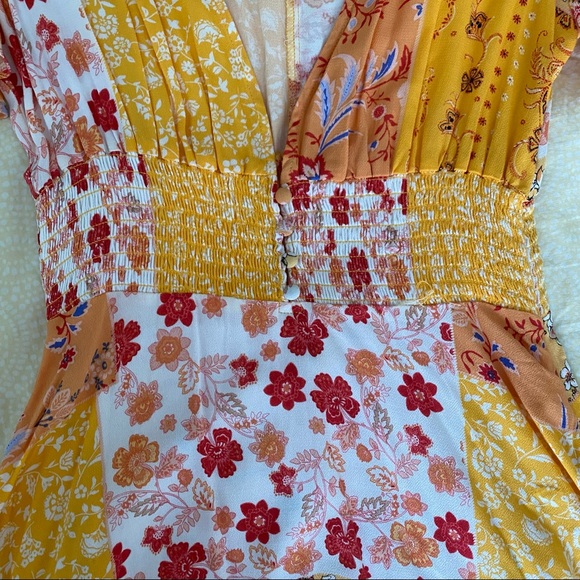 Forever 21 Summer Flowy Mini Dress - Picture 4 of 6